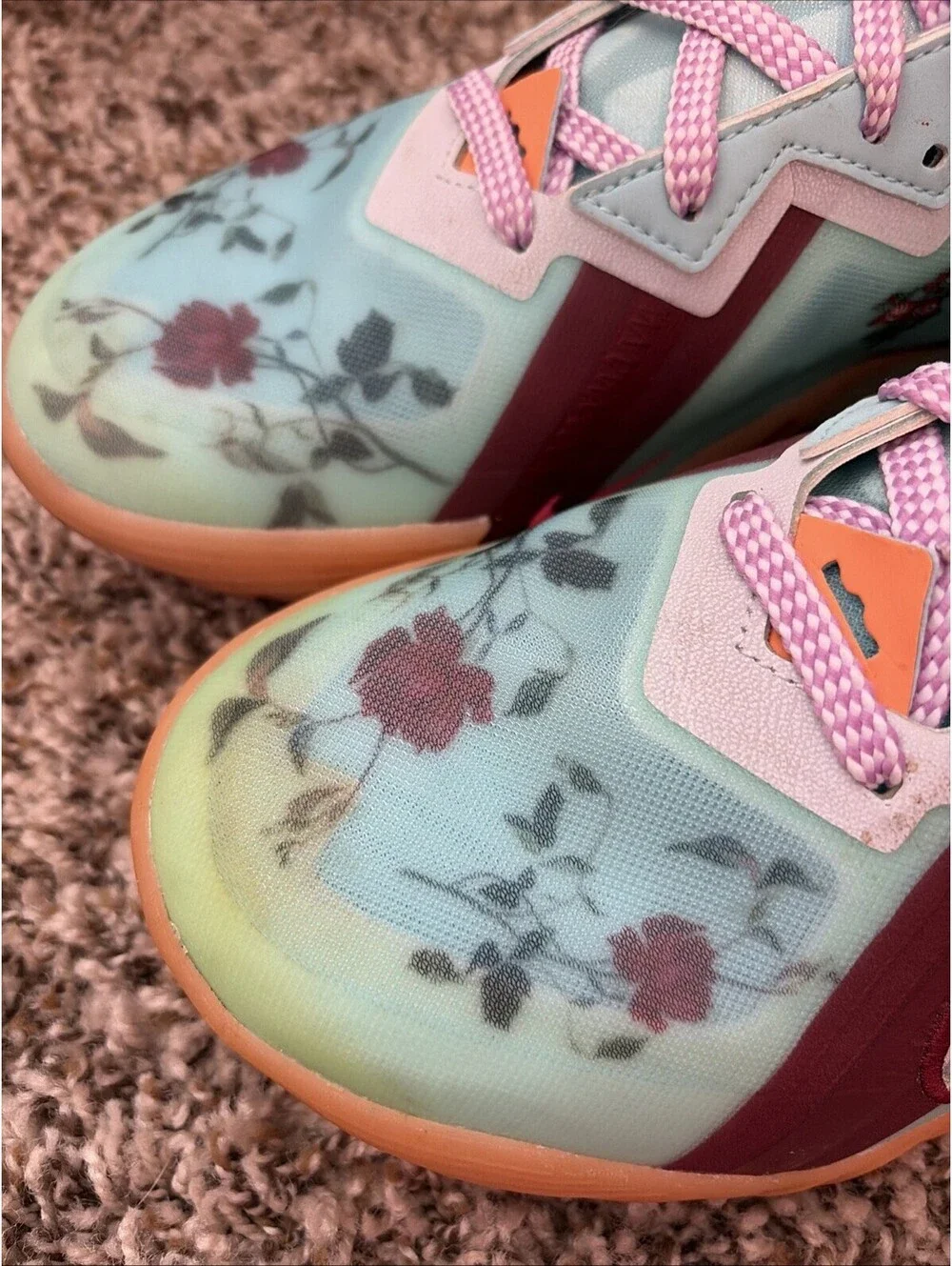 Nike LeBron 18 Low x Mimi Plange Daughters Men's Size 7.5 US Shoes CV7562-400